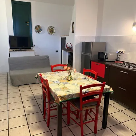 아파트 Abruzzo - Tra Mare E Monti 테라모