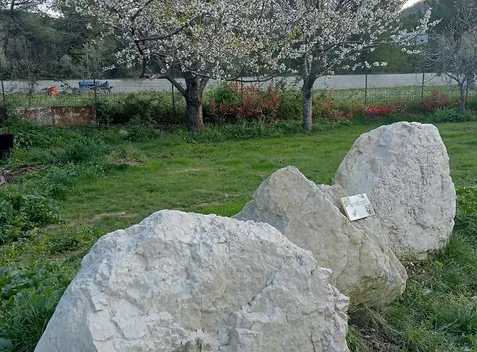 Abruzzo - Tra Mare E Monti Apartment *